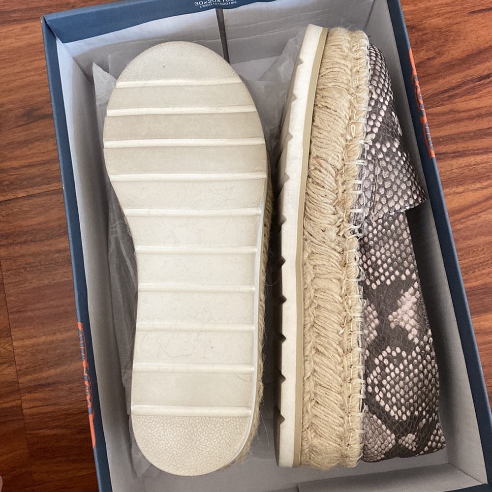 Platform Espadrilles - Picture 5 of 5